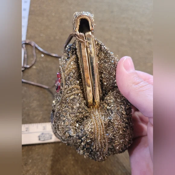 Vintage beaded purse, chain handle - Picture 5 of 11